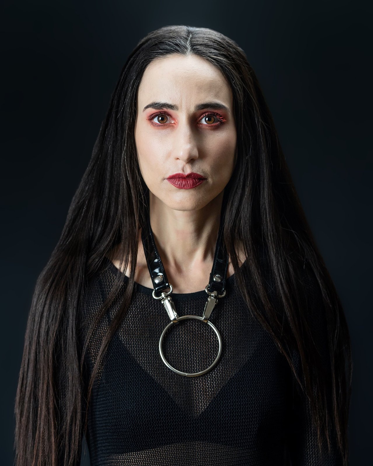 Clip necklace in high shine PVC with big ring. | TommyVowles